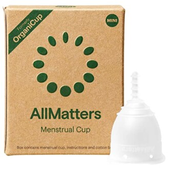 Menstruatiecup met doos van AllMatters