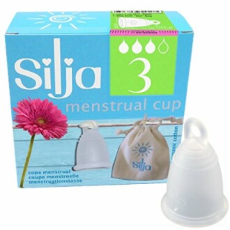 Silja menstruatiecup met verpakking